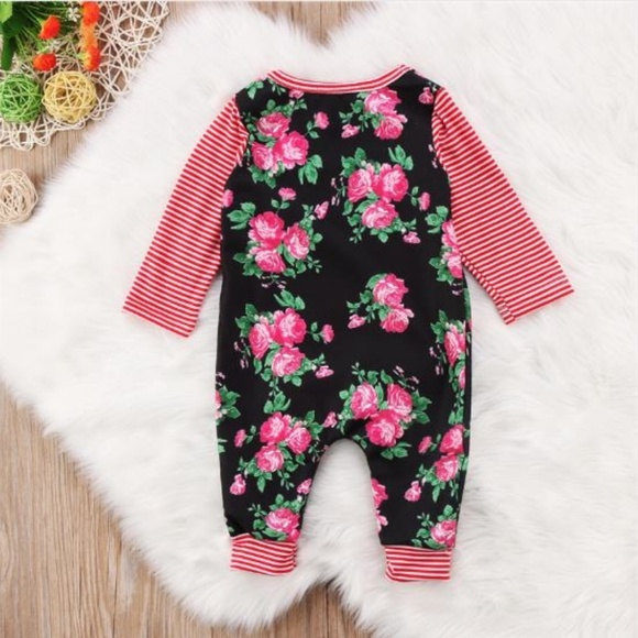 6 mo. Baby girl's long romperSOLD - Picture 4 of 7